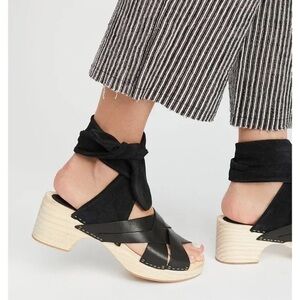 Free People Emmy Black Suede Leather Wrap Around Wooden Clog Heels Size 38